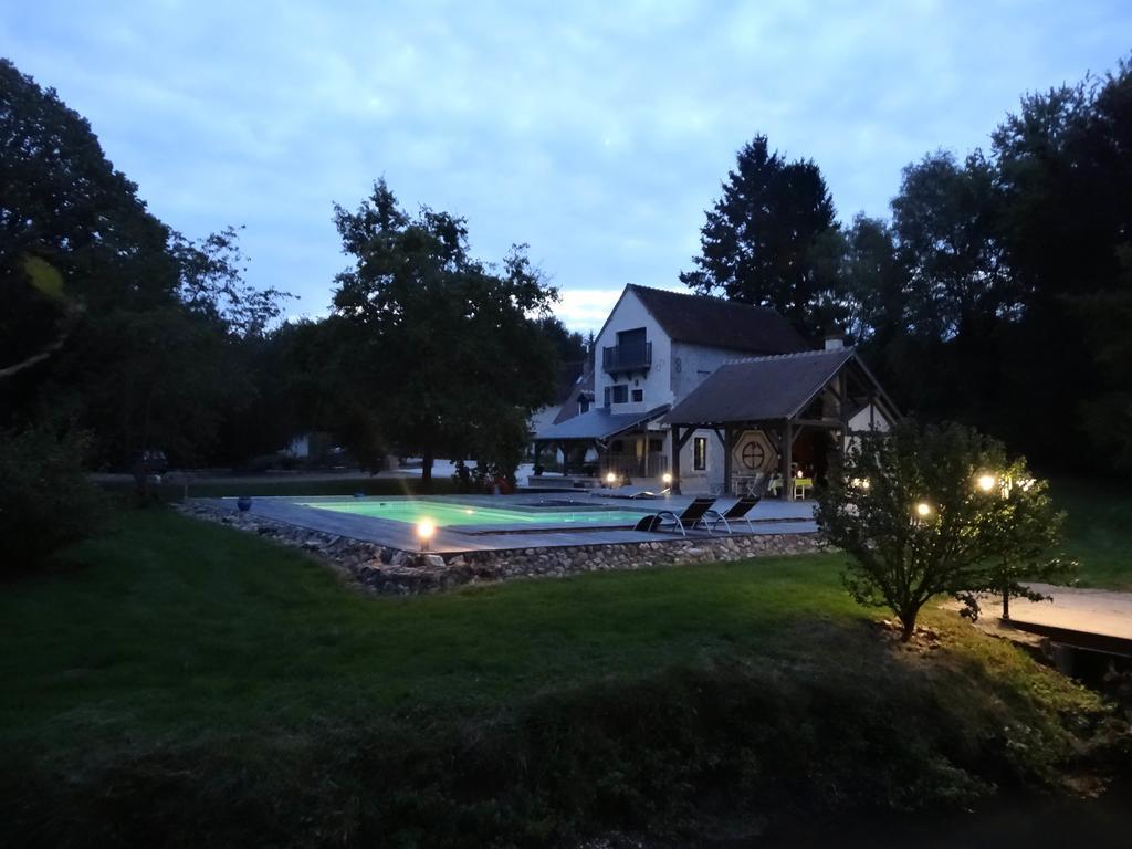 Le Petit Moulin Faverelles Exterior photo